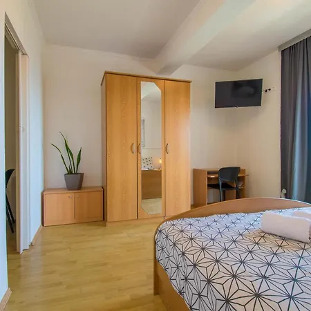 Apartment Manuela - Baska Voda